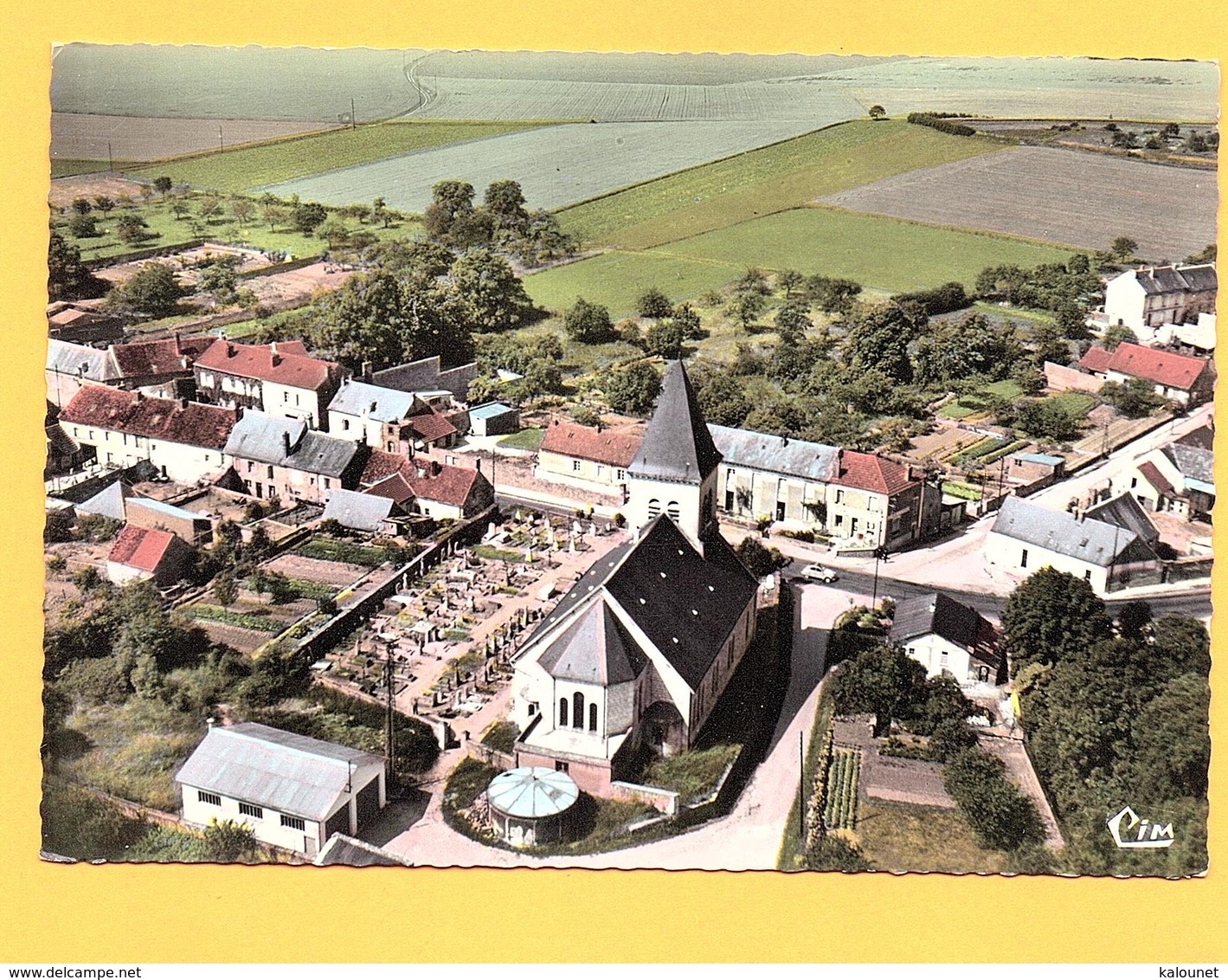 Carte Postale Couleur " L'église-vue Aérienne " à HARTENNES - Autres & Non Classés