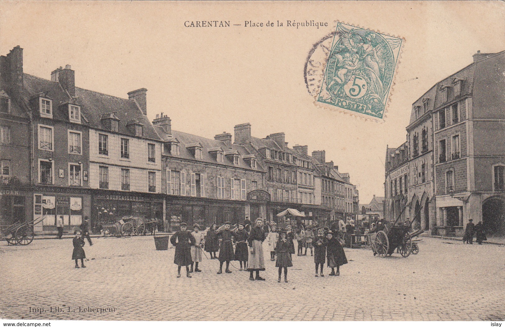 50 - CARENTAN - Place De La République - Carentan