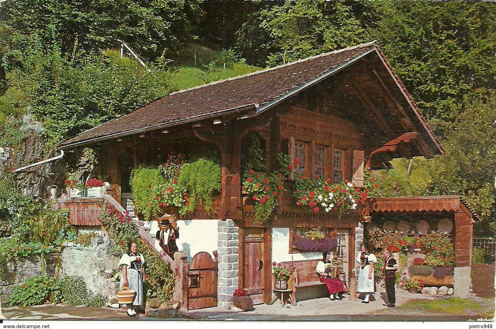 Alter Speicher (Berne, Svizzera) Im Berner Oberland Mit Trachtengruppe - Berna