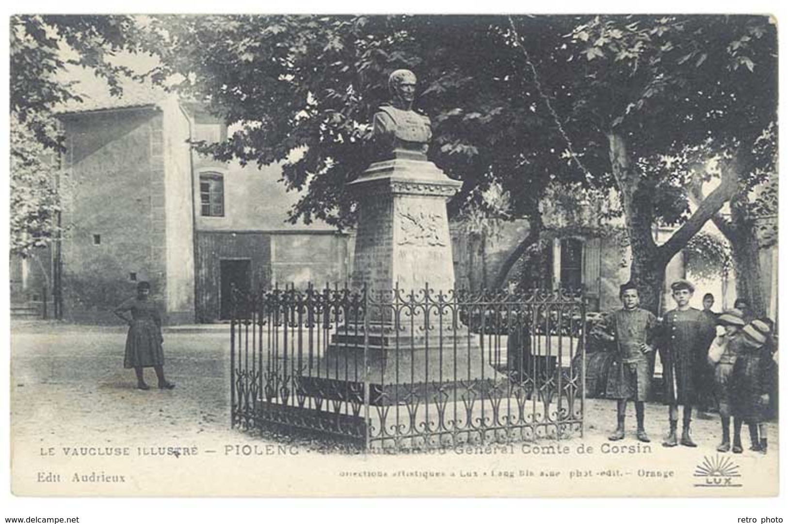 Cpa Piolenc - Monument Du Général Comte De Corsin - Piolenc