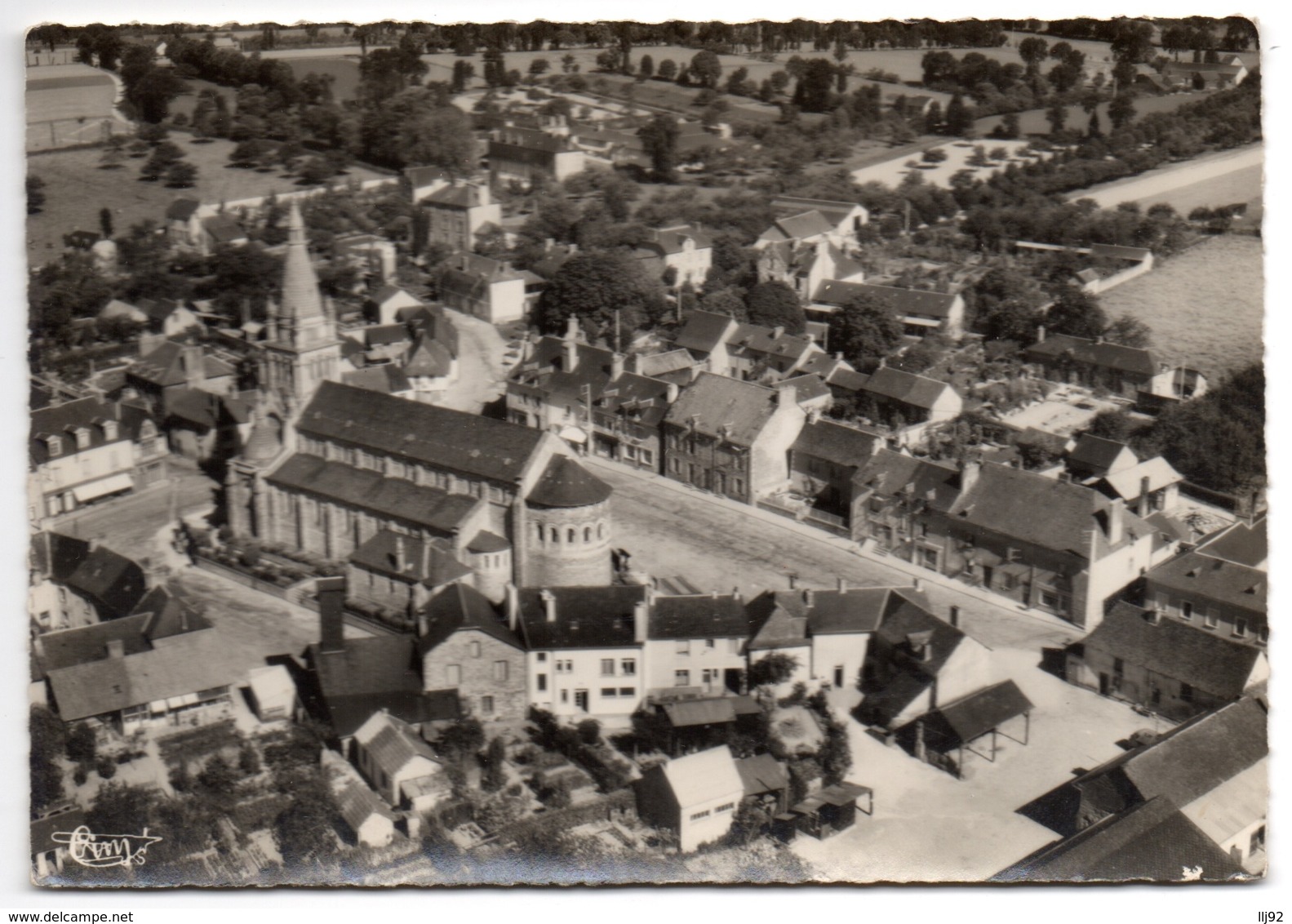 CPSM GF 35 - MELESSE (Ille Et Vilaine) - 152-60 A. L'Eglise Et La Place - Autres & Non Classés