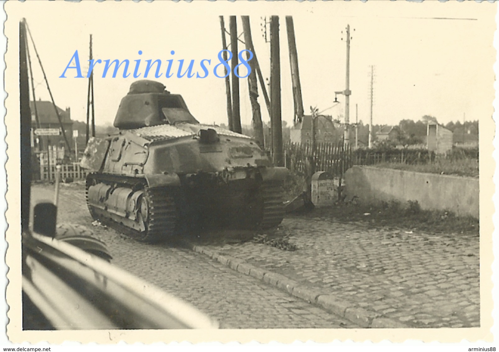 Campagne De France 1940 - RN 45 à Landrecies Direction Guise: 26,5 Km - Somua S-35 - Wehrmacht Im Vormarsch Nach Cambrai - Guerre, Militaire