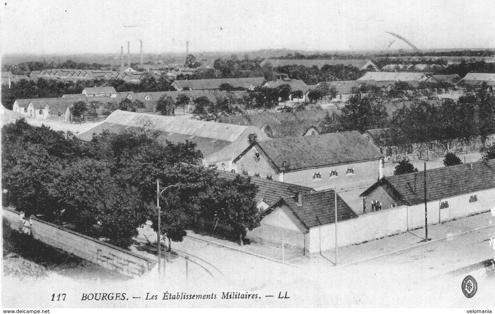 2744 Cpa 18 Bourges - Les Etablissements Militaires - Bourges