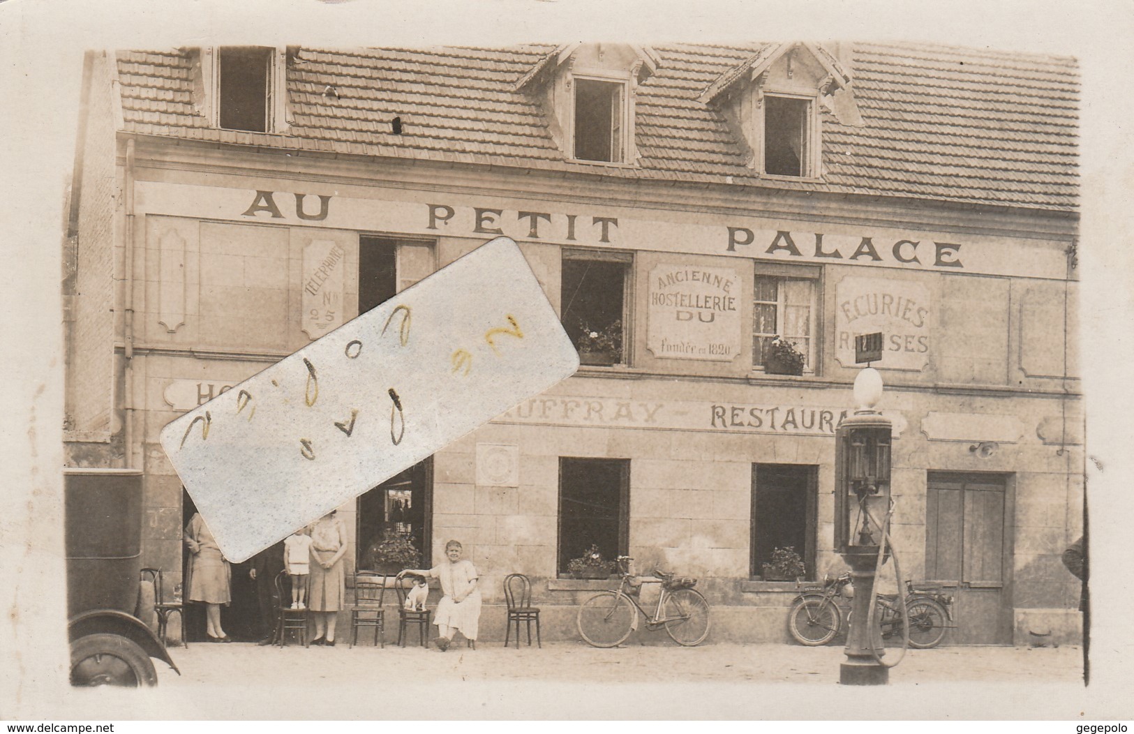 RIBECOURT - Hôtel-Restaurant - Pompe à Essence - Maison V.Chauffrax - AU PETIT PALACE , Route Nationale  ( Carte Photo ) - Ribecourt Dreslincourt