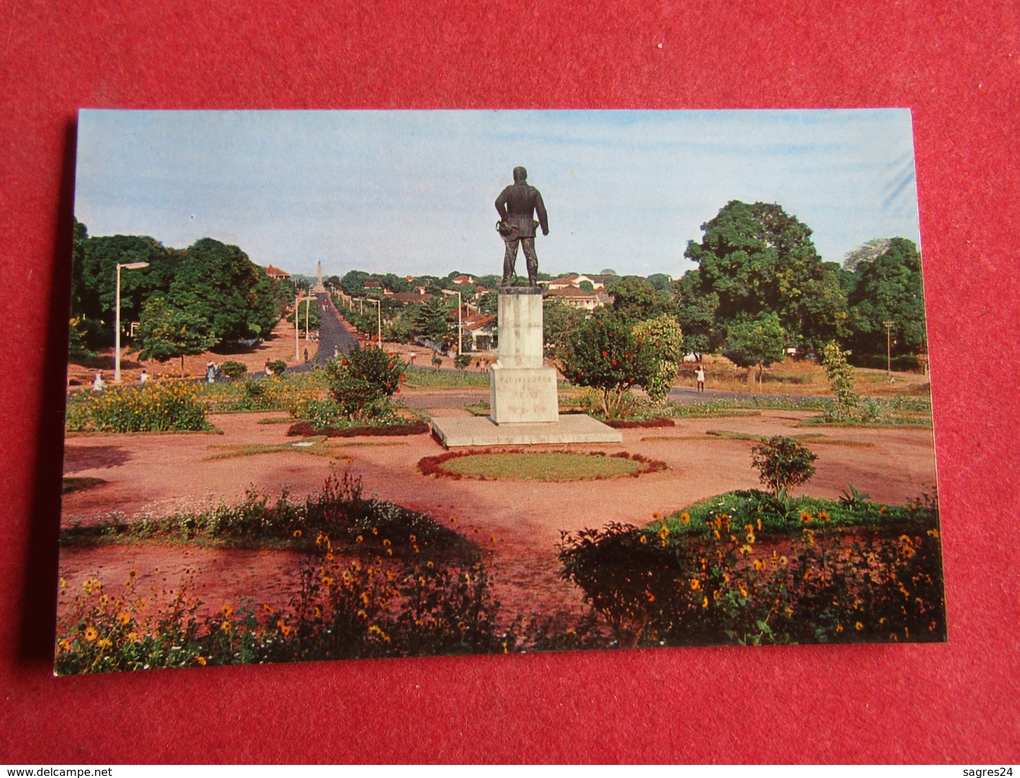 Guinea - Guiné Portuguesa - Bissau - Monumento A Teixeira Pinto - Guinea-Bissau