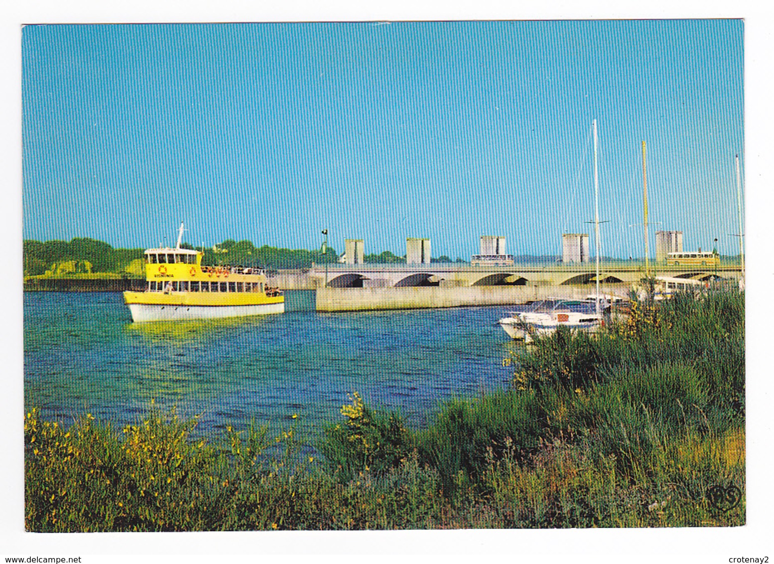 56 Les Vedettes Jaunes N°10 Barrage D'Arzal Vers Muzillac Bateau Croisières Promenades Vers La Roche Bernard Redon BUS - Muzillac