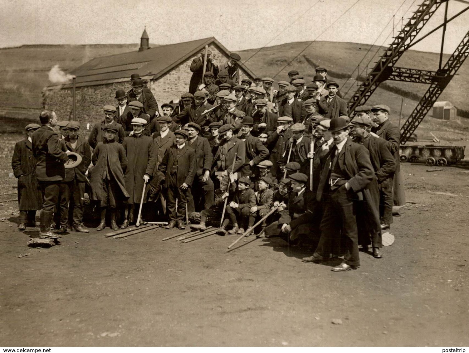 WELSH MINERS Rhondda Valley   Fonds Victor FORBIN (1864-1947) AT SCHOOL AGAINST ACCIDENTS - Profesiones