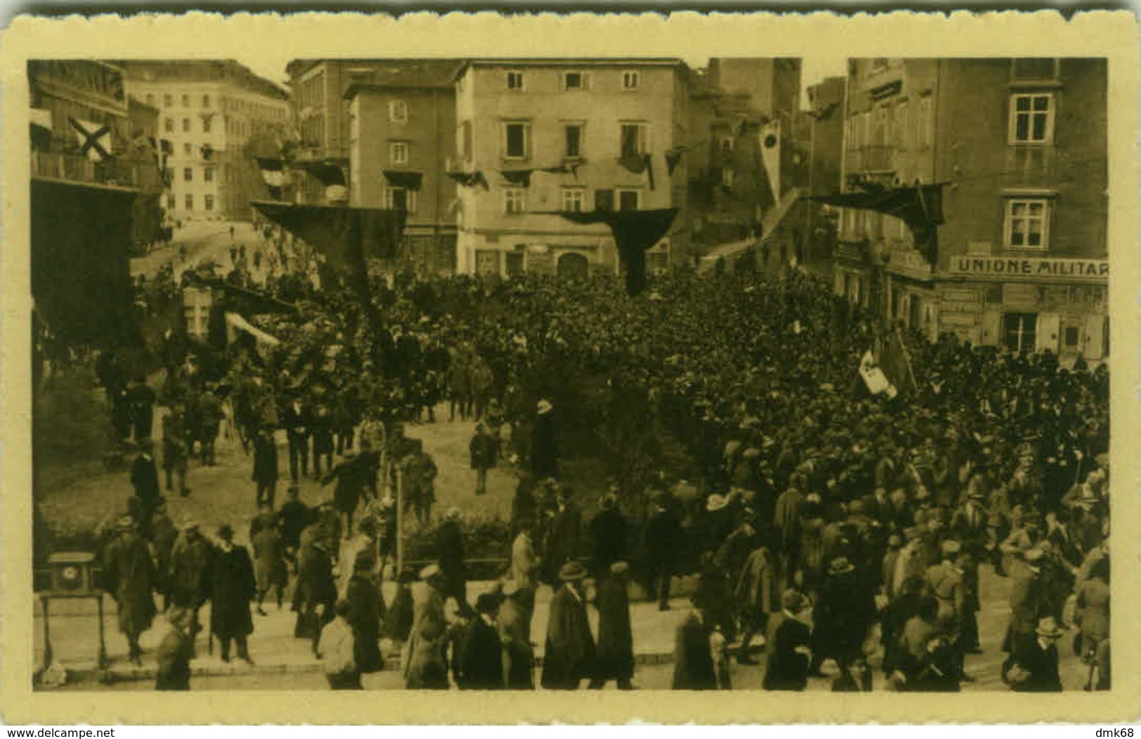 CROATIA - FIUME /  RIJEKA - GRANDE CORTEO CITTADINO E MILITARE - 4 NOVEMBRE 1920 - EDIT F. SLOCOVICH ( BG3209) - Kroatien