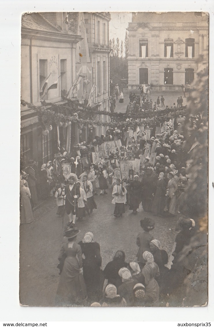 CARTE PHOTO - LONGUE - FETE DE JEANNE D'ARC - 49 - Other & Unclassified