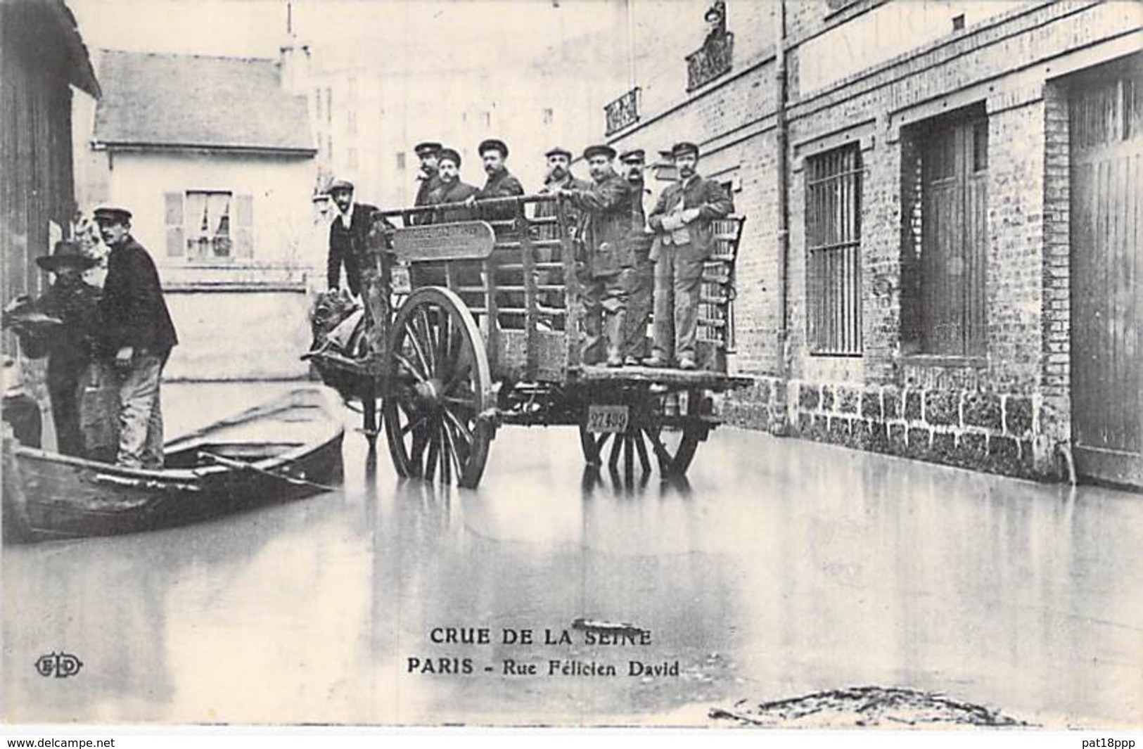 PARIS 16 ° - INONDATIONS ( Crue ) 1910 - Rue Félicien David ( Bon 1er Plan Attelage SOCIETE DU GAZ Avec Sinistrés - CPA - Inondations De 1910