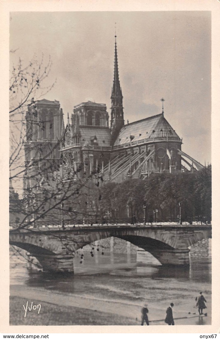 Carte Postale PARIS (75) Cathédrale Notre-Dame 1163-1260 Flèche Tombée Le 15-04-2019 -Eglise-Religion - Eglises