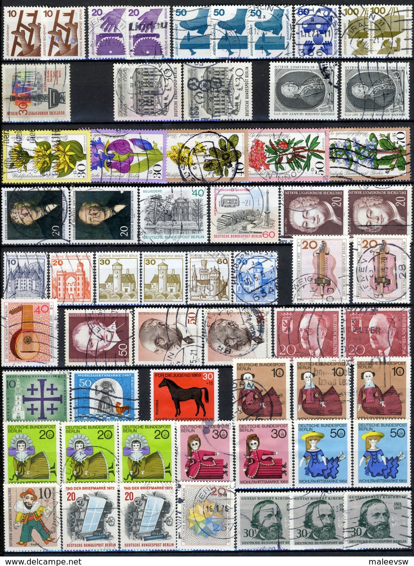 Berlin Has Many Interesting Postage Stamps 3 Photos - Mezclas (max 999 Sellos)