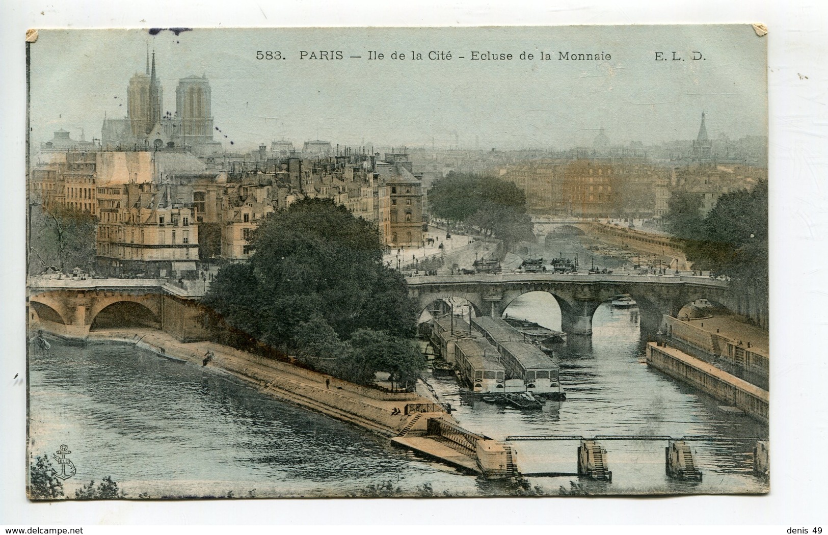 Notre Dame Paris  (4) - Notre Dame De Paris