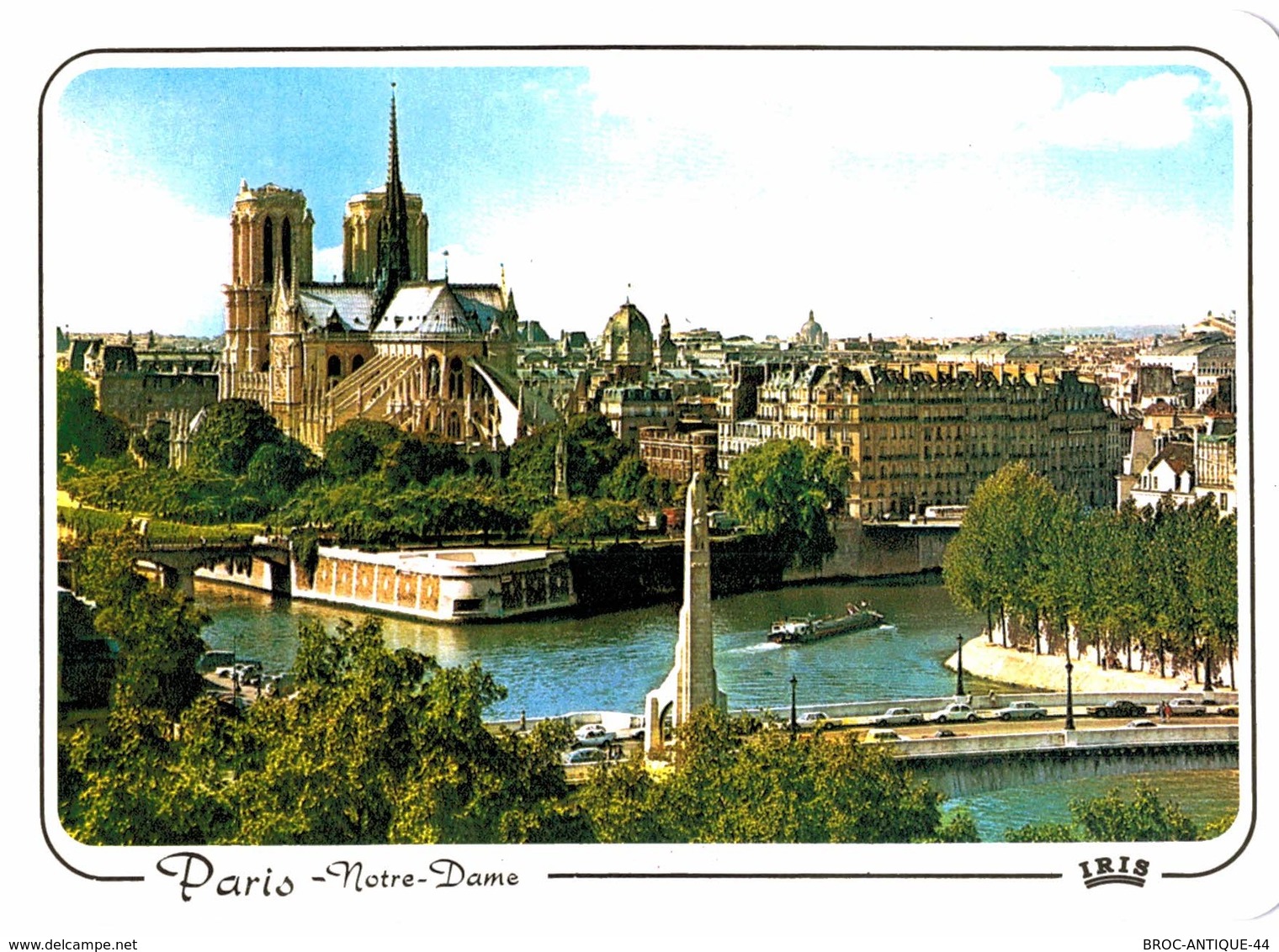 LOT N°157 - LOT DE 500 CARTES DE NOTRE DAME DE PARIS