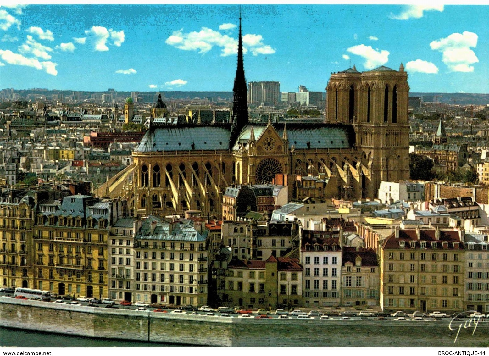 LOT N°157 - LOT DE 500 CARTES DE NOTRE DAME DE PARIS