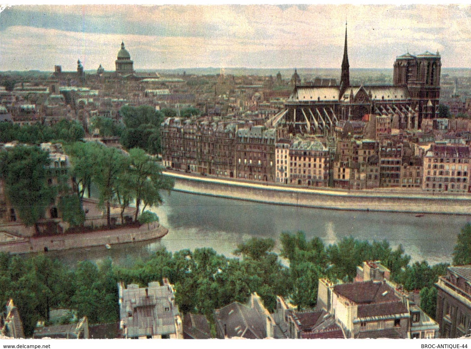 LOT N°157 - LOT DE 500 CARTES DE NOTRE DAME DE PARIS