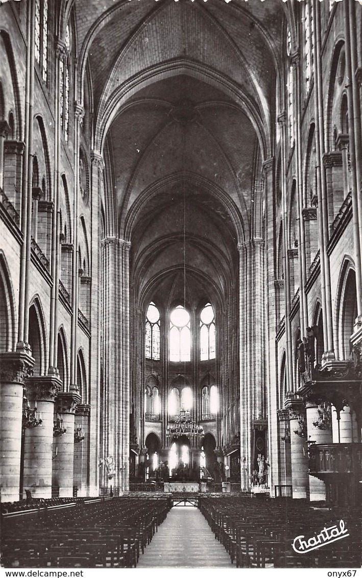 PARIS (75) Intérieur De La Cathédrale Notre-Dame 1163-1260 Flèche Tombée Le 15-04-2019-Eglise-Religion - Kerken