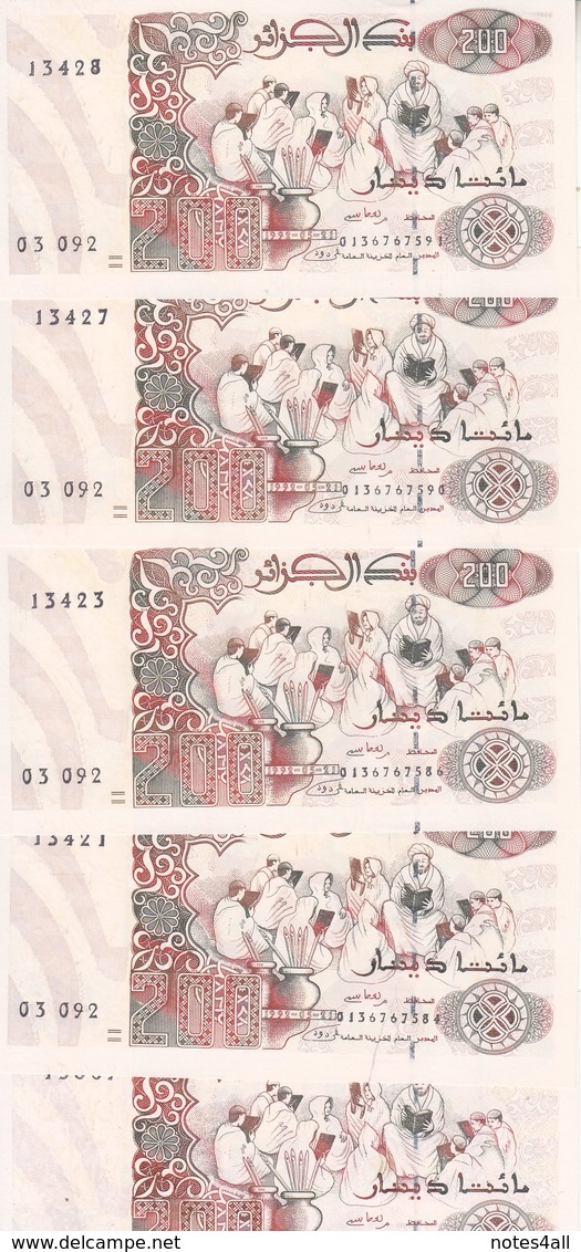 ALGERIA 200 DINARS 1992 P-138 LOT X5 UNC NOTES */* - Algeria