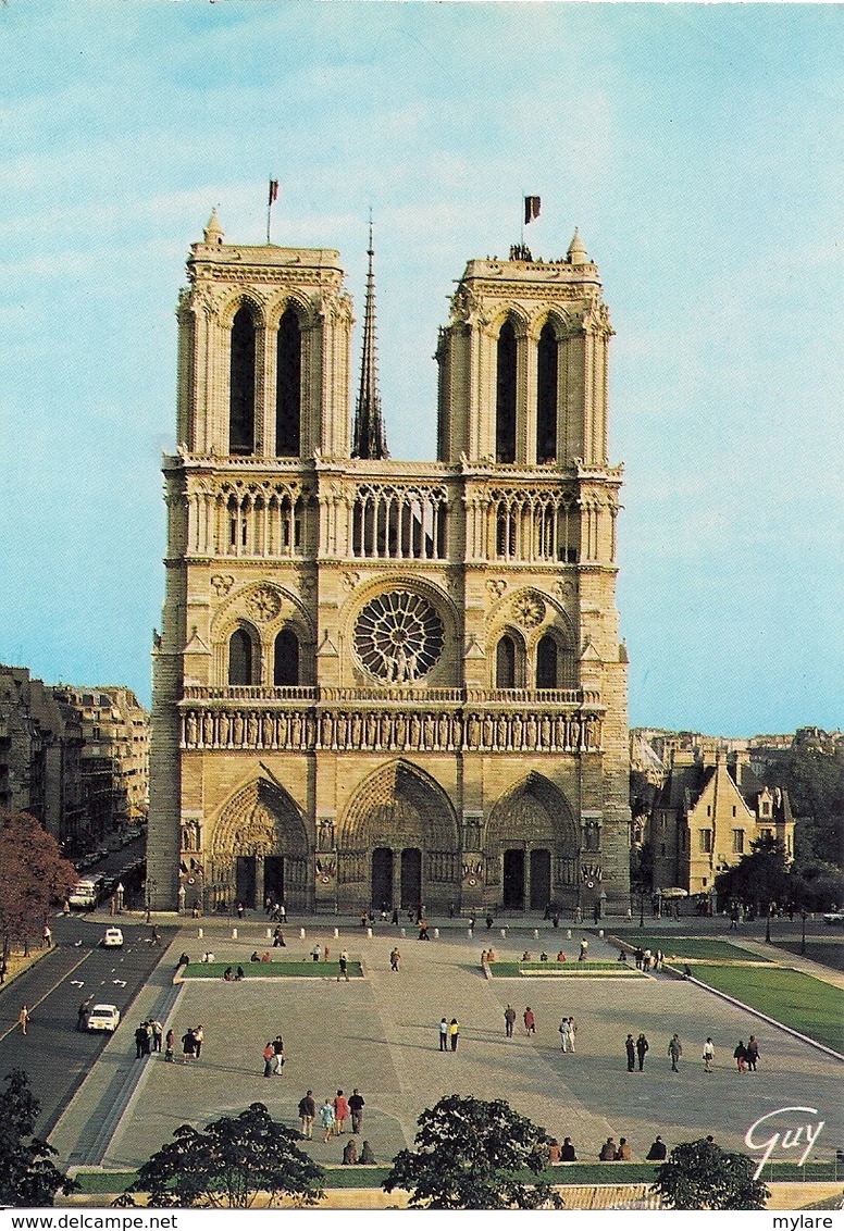 Cpm 75 Paris 1 Cathédrale Notre Dame Façade - Notre Dame De Paris