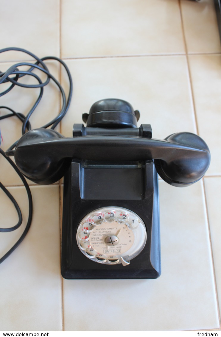 TELEPHONE 1955 EN BAKELITE(appareil  Mobile BCI) - Téléphonie