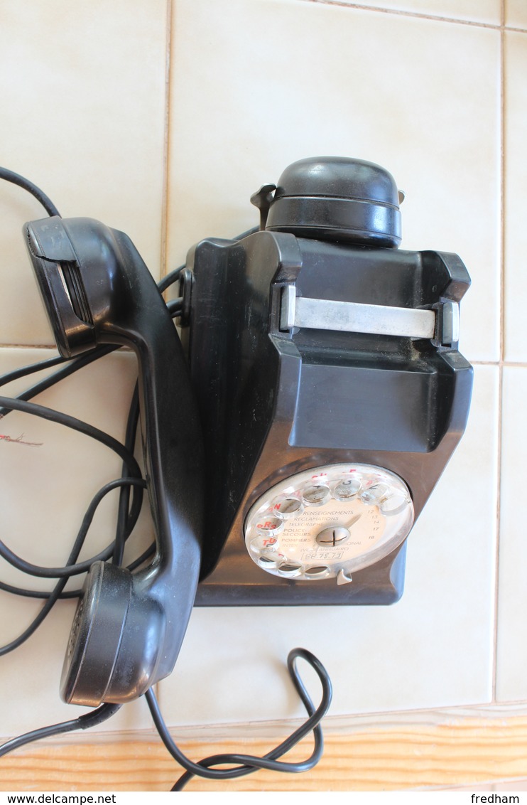 TELEPHONE 1955 EN BAKELITE(appareil  Mobile BCI) - Telephony