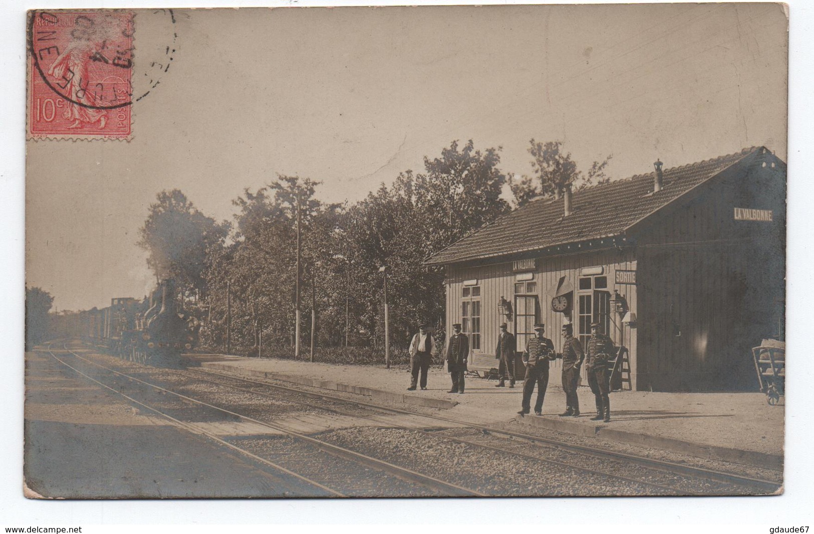 LA VALBONNE (01) - LA GARE - CARTE PHOTO - Unclassified