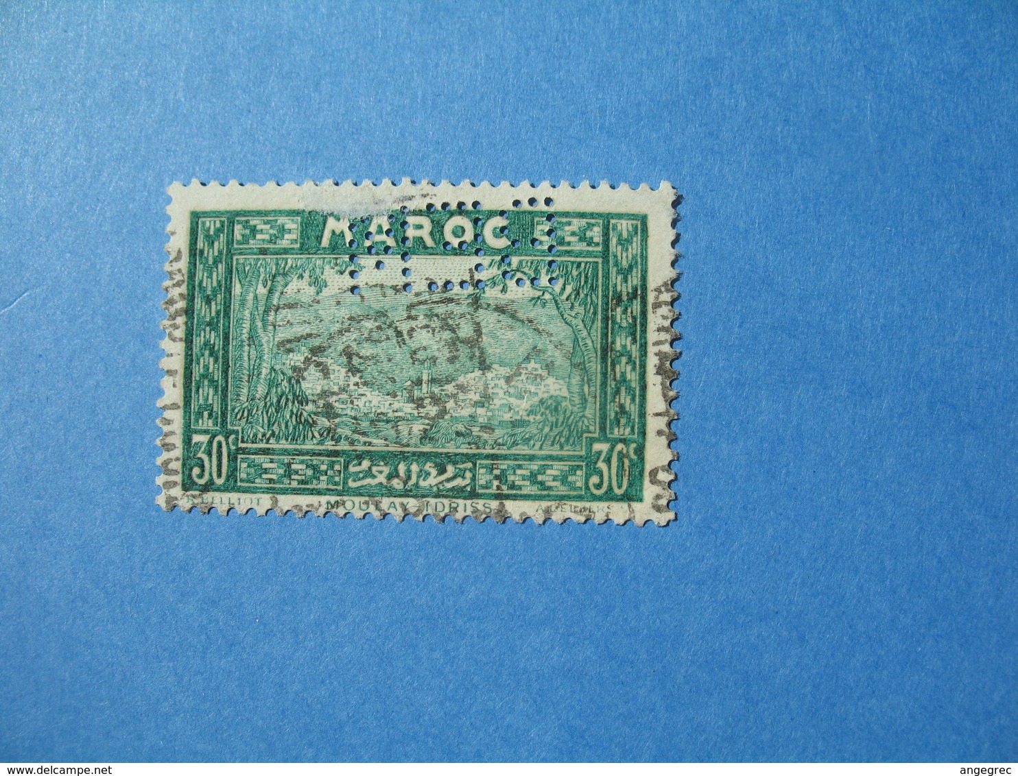 Perforé Perfin Maroc, Perforation :   BEM 4   à Voir - Other & Unclassified