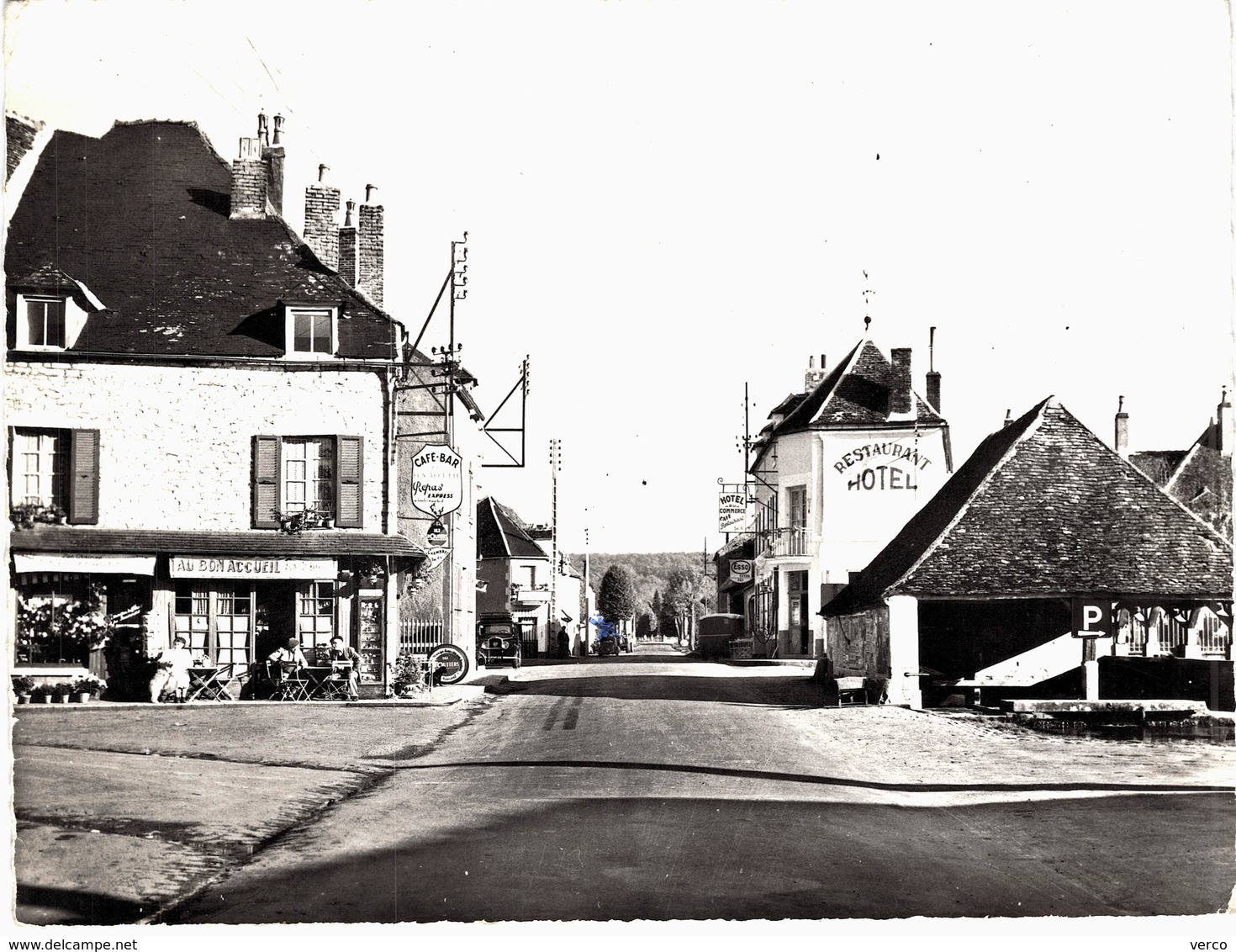 Carte Postale Ancienne De DORNECY - Le Relais ROUTIER - Autres & Non Classés