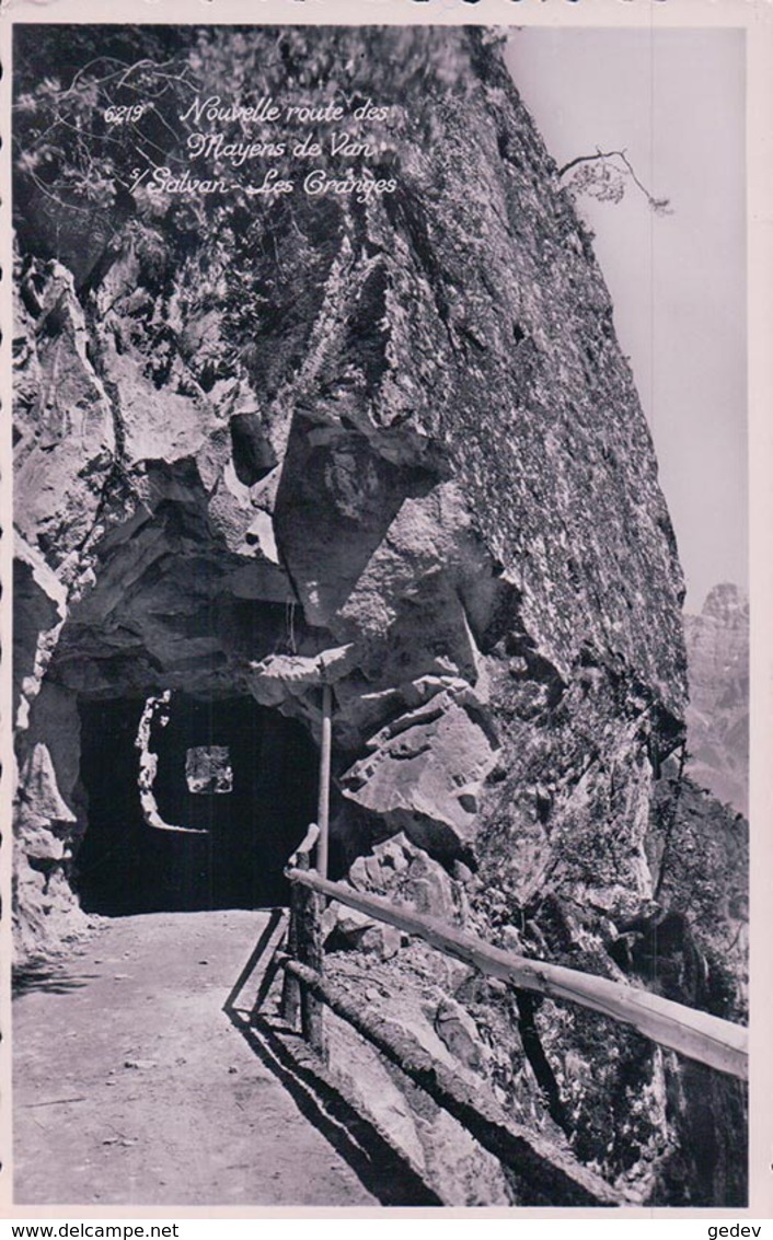 Route Des Mayens De Van Sur Salvan - Les Granges (6219) - Granges