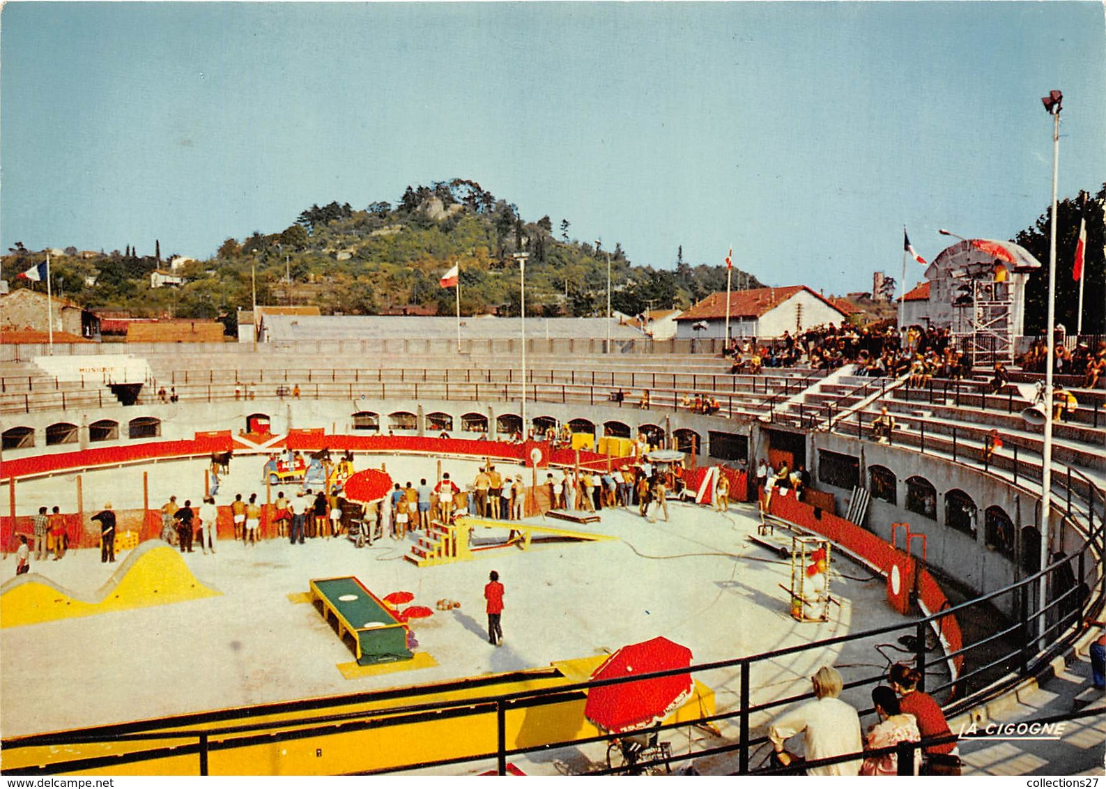 30-ALES- LES ARENES - Alès