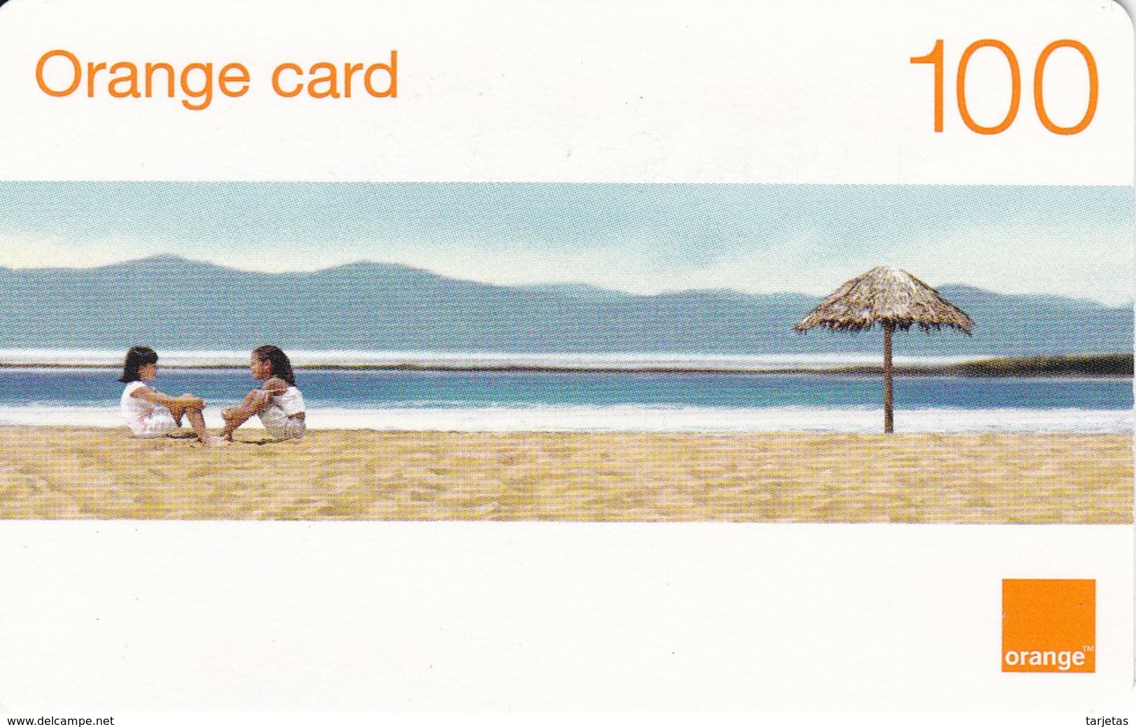 TARJETA DE LA REPUBLICA DOMINICANA  DE 100 UNITS DE ORANGE CARD (NIÑAS EN LA PLAYA) - Dominik. Republik