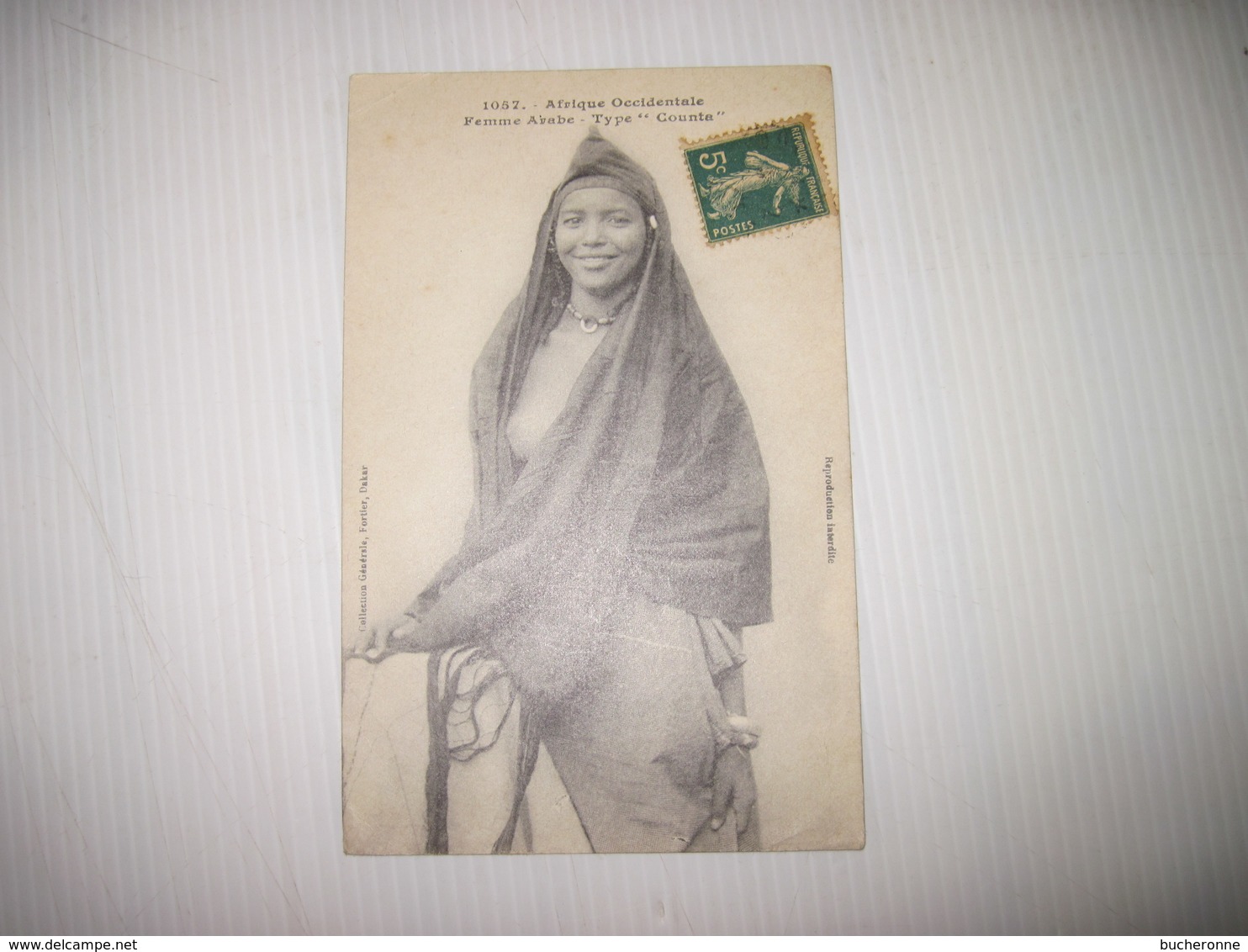 CPA AFRIQUE  Femme Arabe Type Counta 1920  TBE - Non Classés