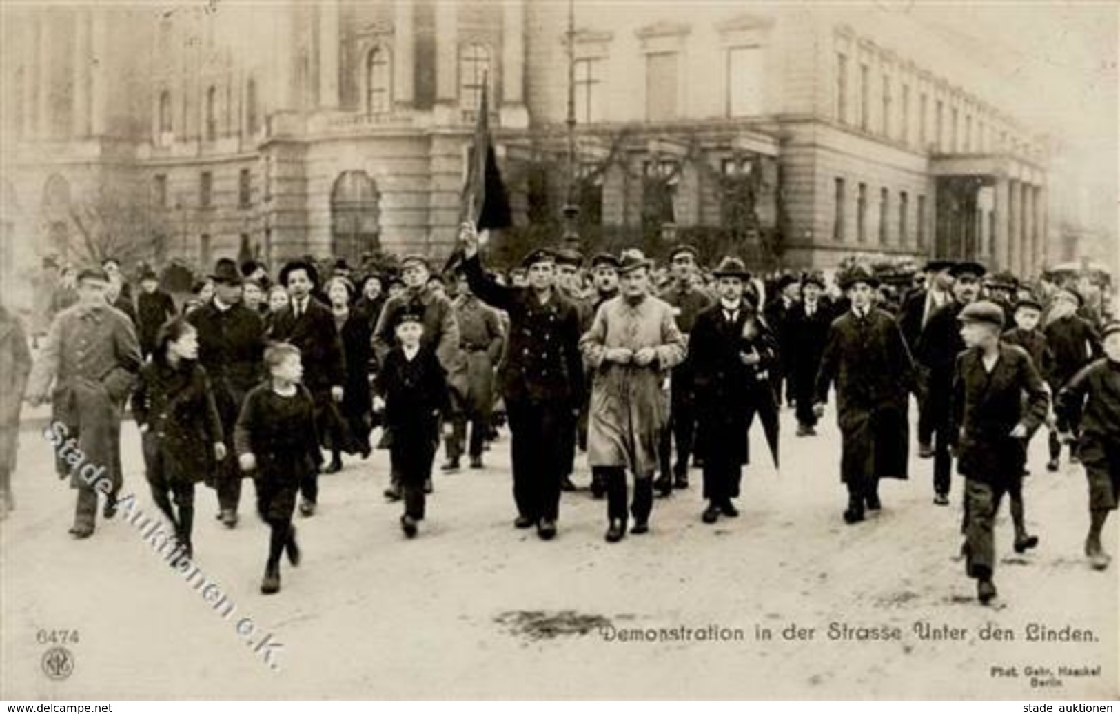 REVOLUTION BERLIN 1919 - Demonstration In Der Strasse Unter Den Linden NPG 6474 I - Guerre