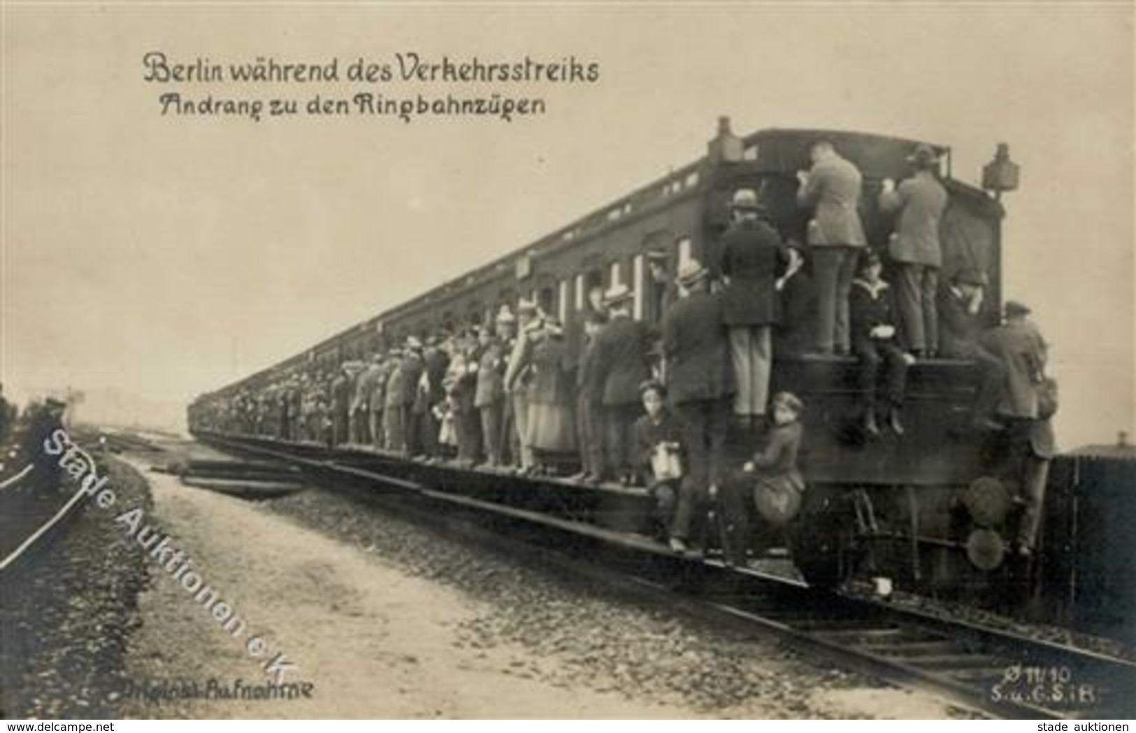REVOLUTION BERLIN 1919 - Während D. Verkehrsstreiks - Andrang Zu Den Ringbahnzügen I - Krieg