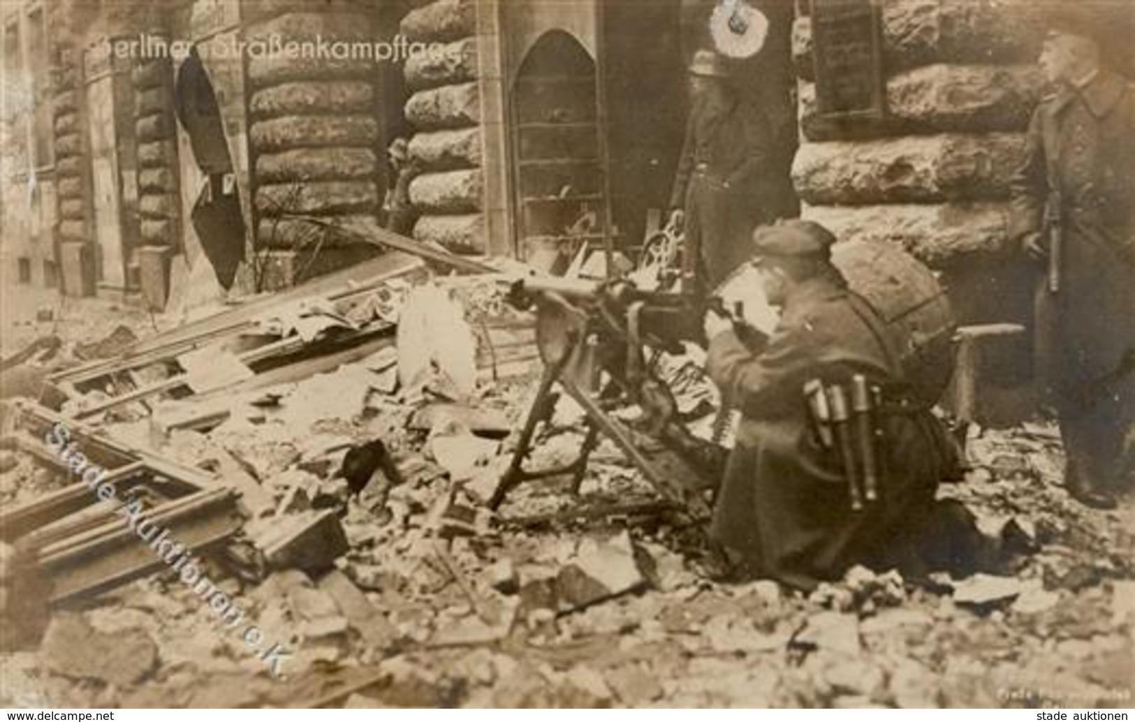 Revolution Berliner Straßenkampftage Maschinengewehr Foto AK I-II - Guerre