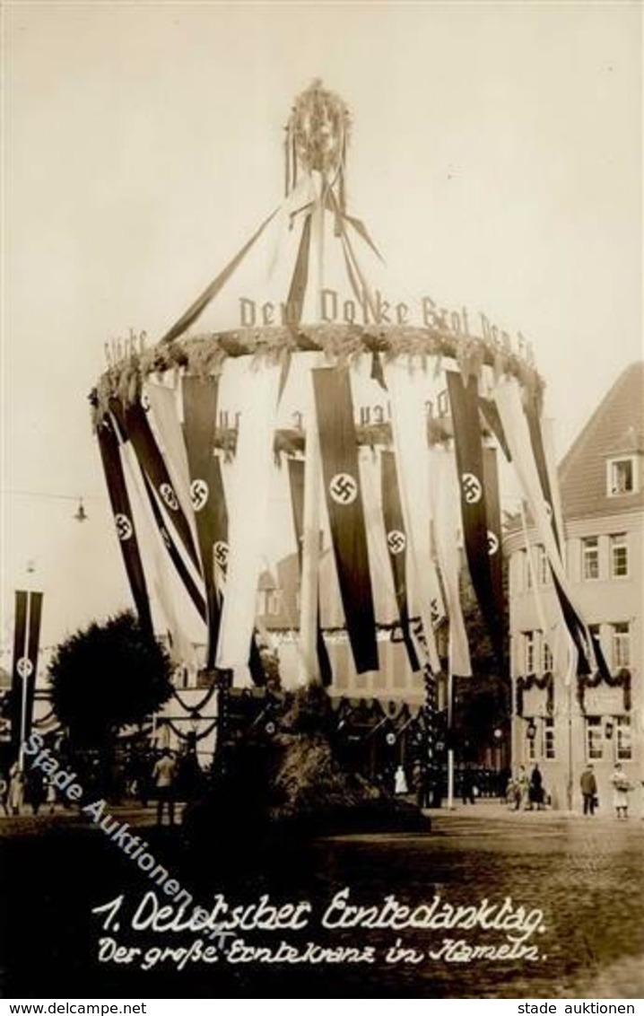 HAMELN WK II - Foto-Ak -1.DEUTSCHER ERNTEDANKTAG - Der Große Erntekranz In Hameln  I - Weltkrieg 1939-45