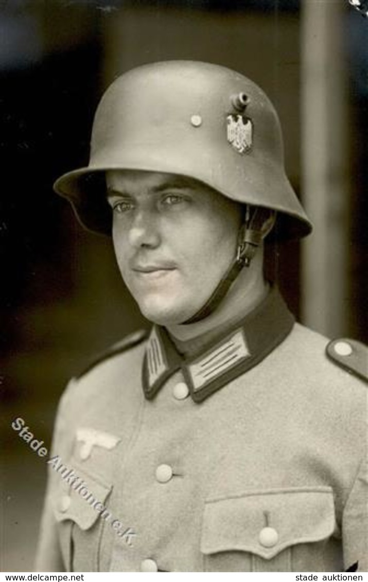 WK II Soldat Uniform Foto AK I-II - Weltkrieg 1939-45