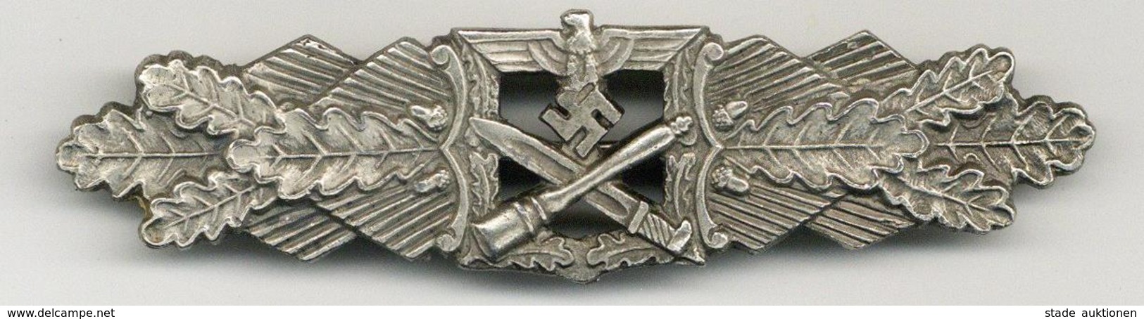 WK II Orden Nahkampfspange Silber  Hersteller: FEC. W.E. Peekhaus Berlin - Ausf. A.G.M.u.K. Gablonz I-II - War 1939-45