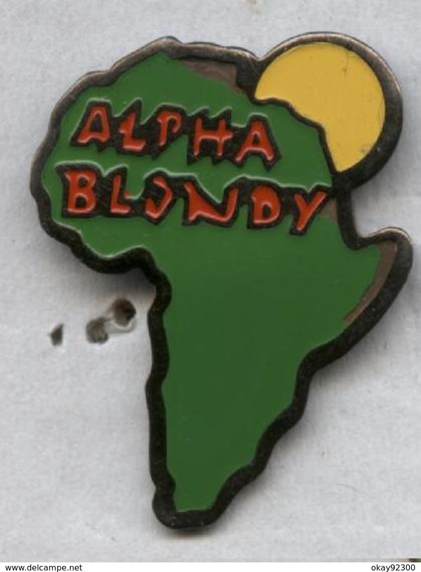 Pin's Musique Reggae Chanteur Alpha Blondy Afrique Africa - Musique