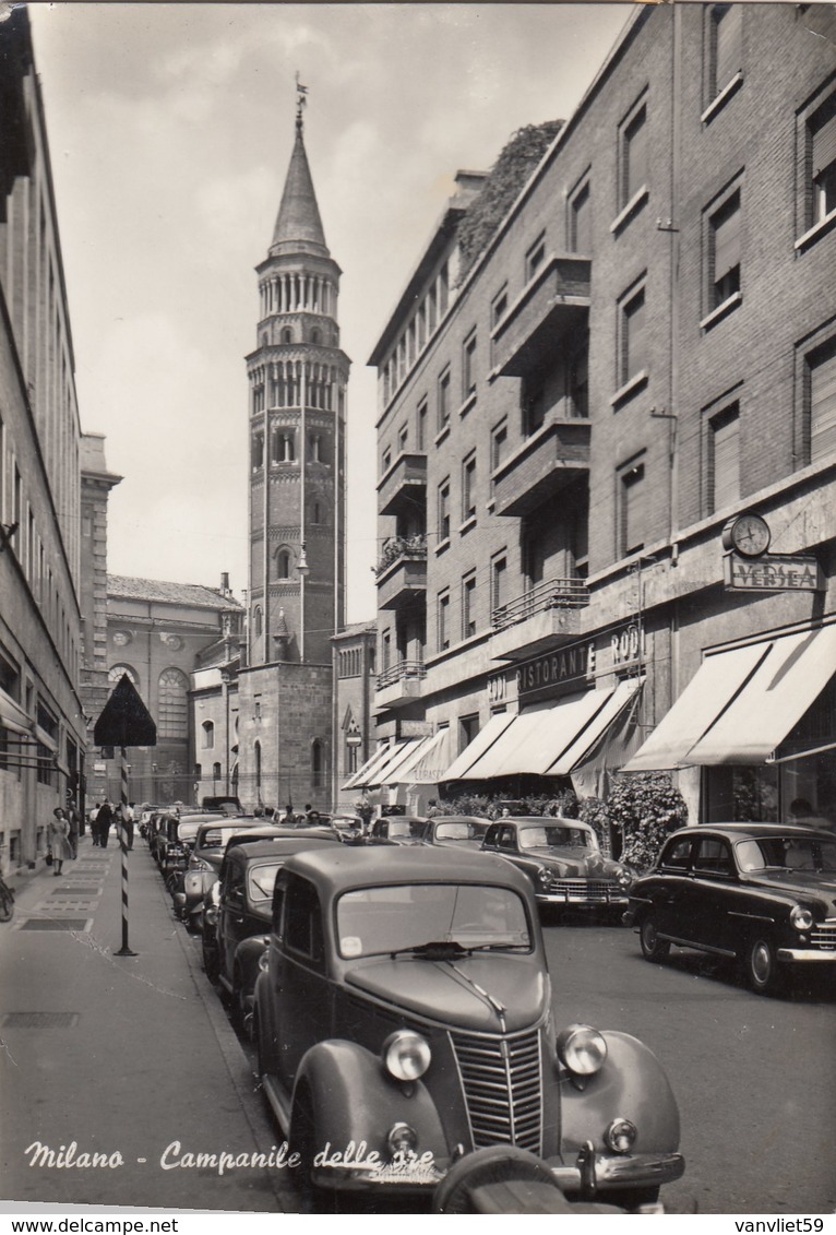 MILANO-CAMPANILE DELLE IRE-AUTO CAR VOITURES PRIMISSIMO PIANO-CARTOLINA VERA FOTOGRAFIA-VIAGGIATA IL 25-8-1955 - Milano (Milan)