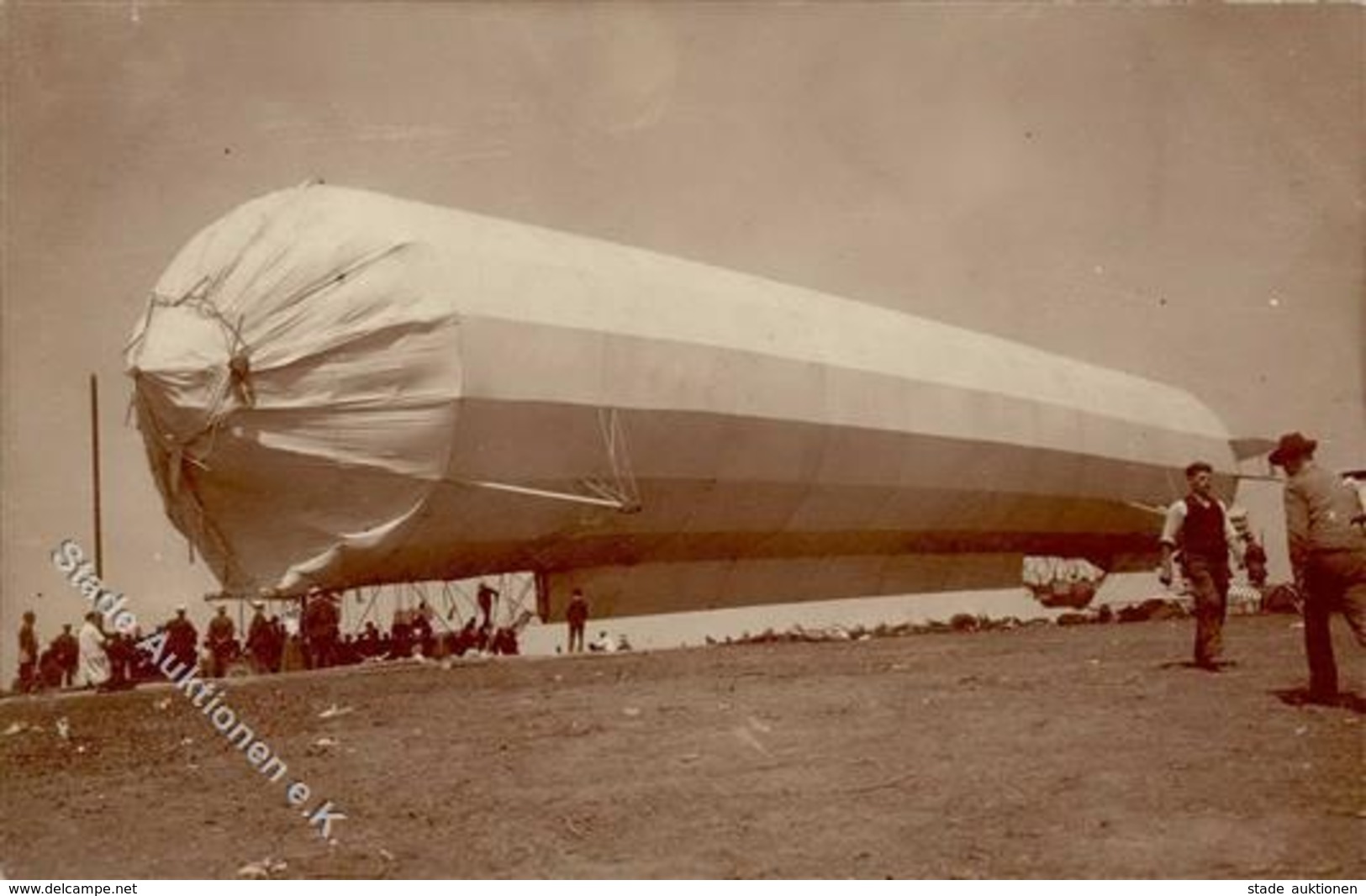 Zeppelin Foto AK I-II (Klebereste RS) Dirigeable - Dirigeables