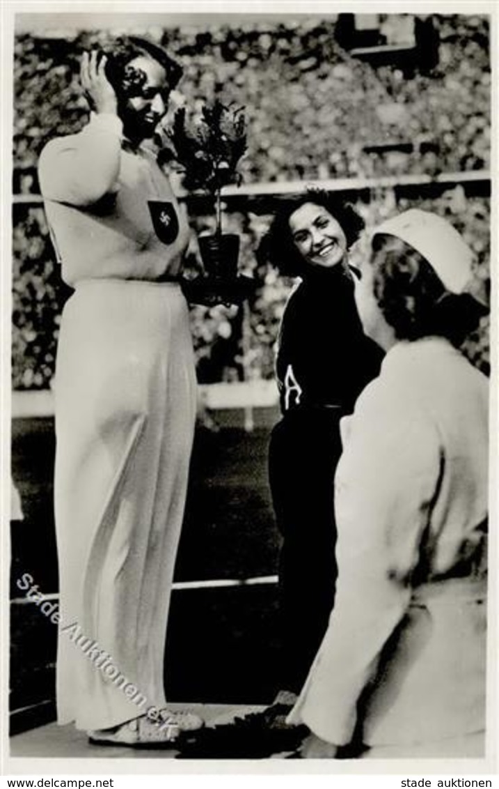 BERLIN OLYMPIA 1936 WK II - Nr. 62 - Tilly Fleischer Nach Ihrem Großen Sieg Im Speerwerfen I - Olympische Spiele