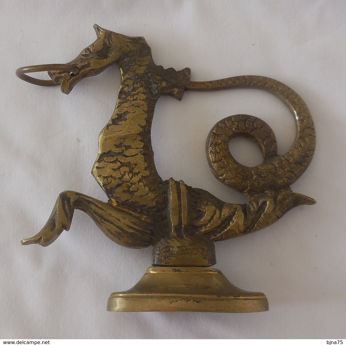 HIPPOCAMPE De VENISE - Seahorse From Venitia - Cheval De Mer  / Métal Dans Son Jus (bronze Laiton ??) 12,5 Cm X 12,5 Cm - Bronzes