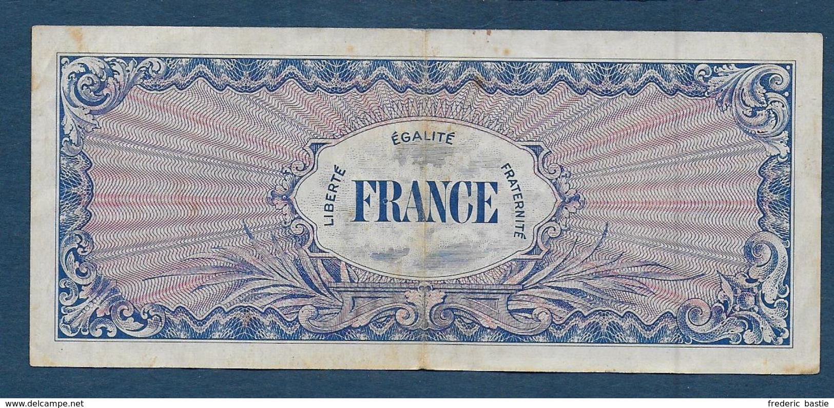 BILLET De  100 F  De 1944 - Série 2 - 1945 Verso France