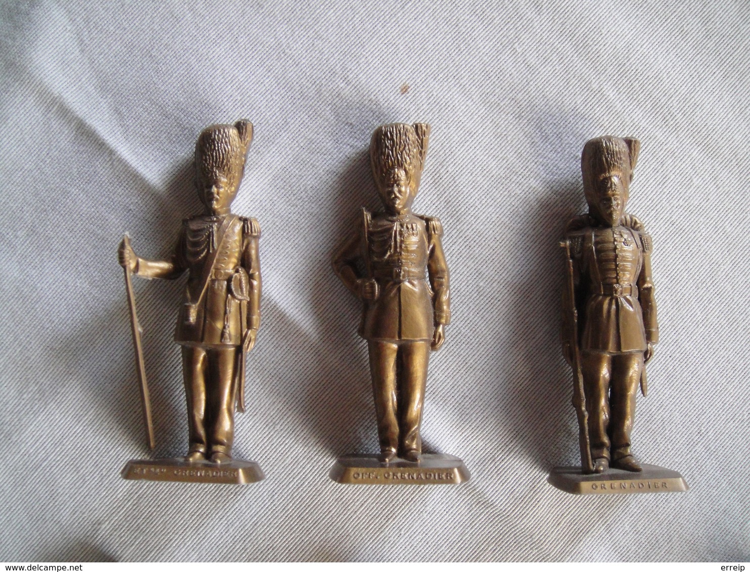 6 Figurines Mokarex Cantinière, Grenadier, Officier Grenadier - Militaires