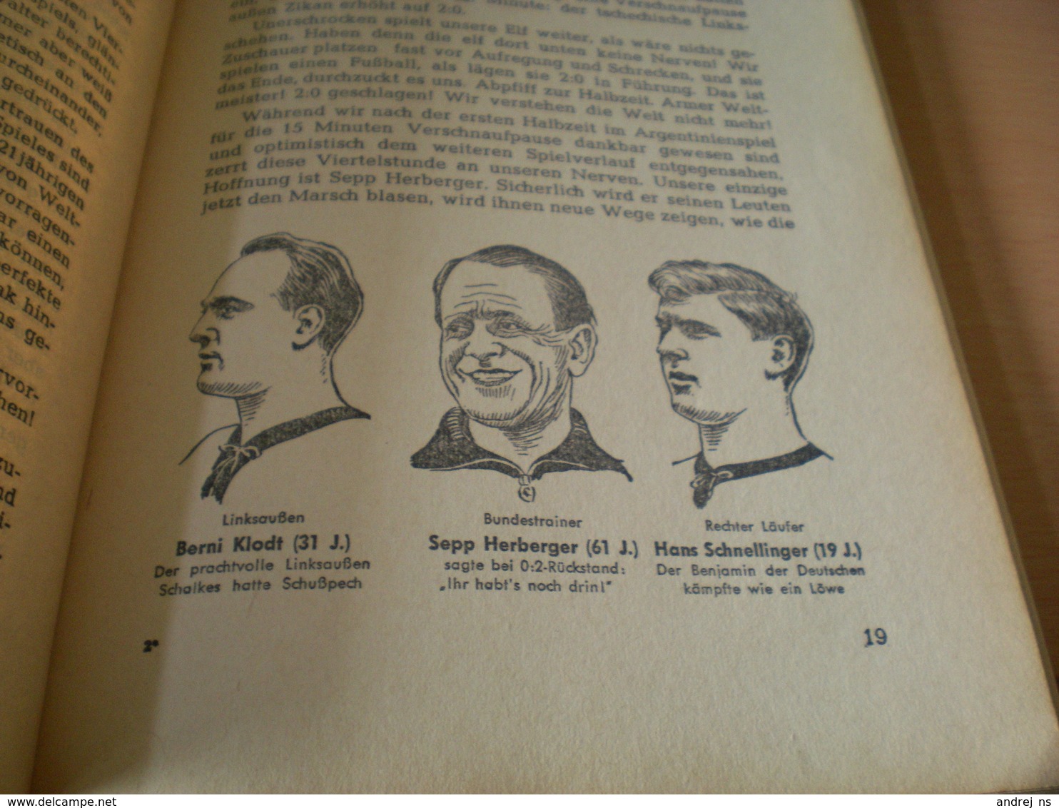 Im Brennpunkt der Weltmeisterschaft 1958  66 pages