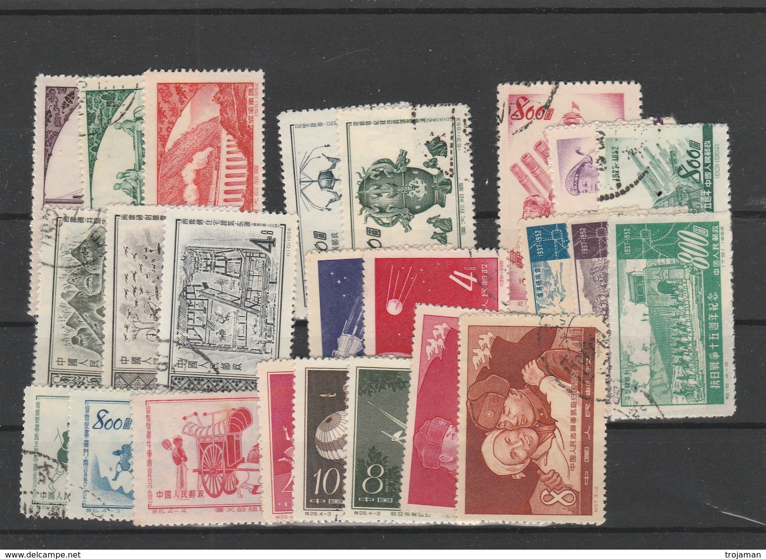 CHINA - 19-05-11. 24 USED STAMPS - Oblitérés
