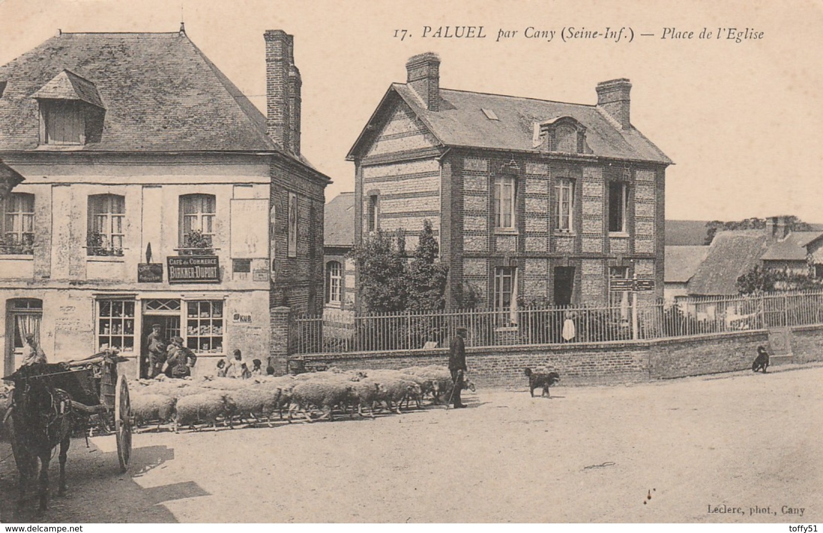 CPA:PALUEL (76) BERGER TROUPEAU DE MOUTON DEVANT CAFÉ DU COMMERCE BIRKNER DUPORT PLACE DE L'ÉGLISE...ÉCRITE - Autres & Non Classés