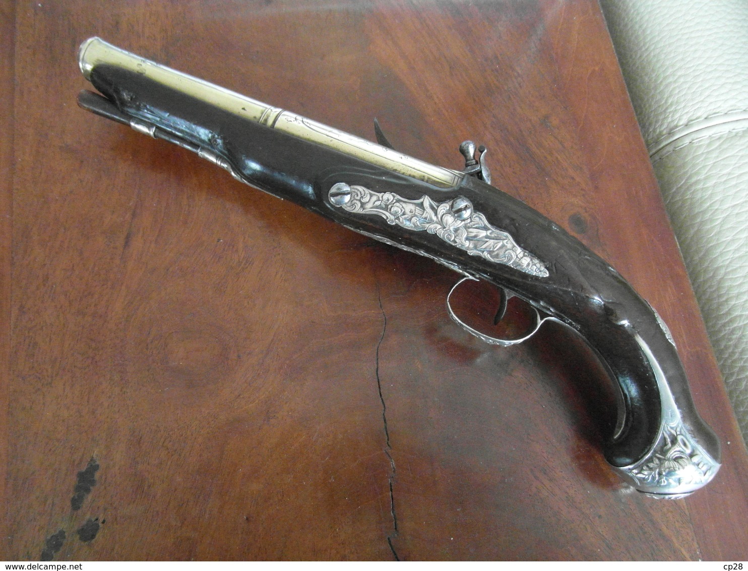 Beau Pistolet De Marine à Silex 18è De "Pierre BOURLIER Au CAP" - Armi Da Collezione