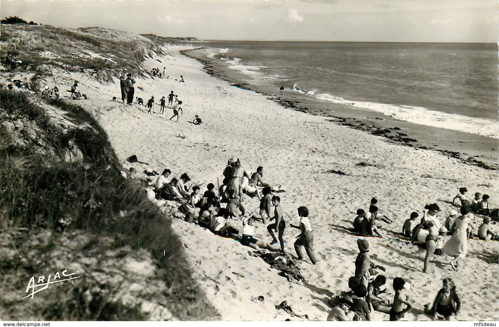 17* OLERON  CPSM Plage De La Menouniere - Ile De Ré